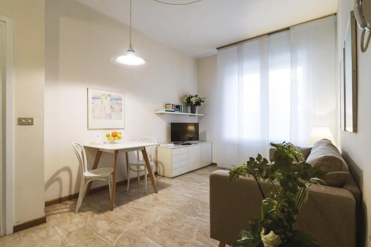 Contempora Apartments - Elvezia 8 - E24 Milán